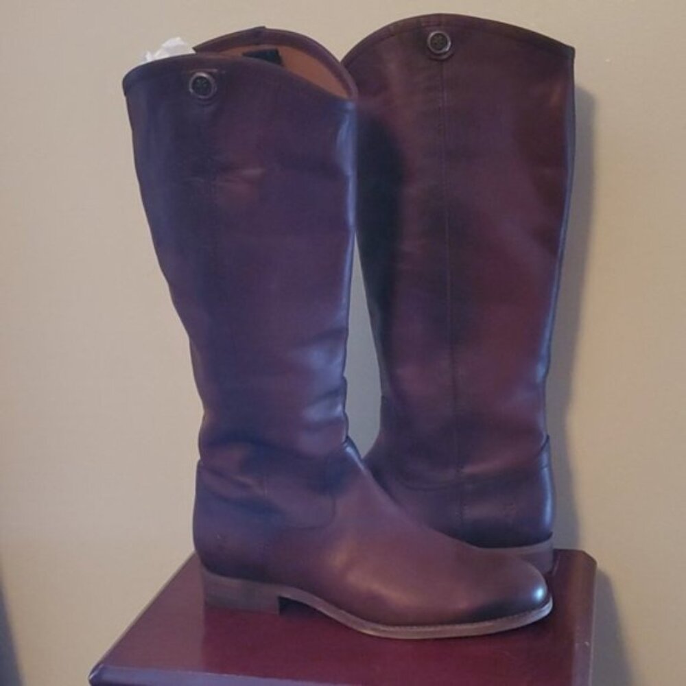 New Frye Leather Boots Size 7.5